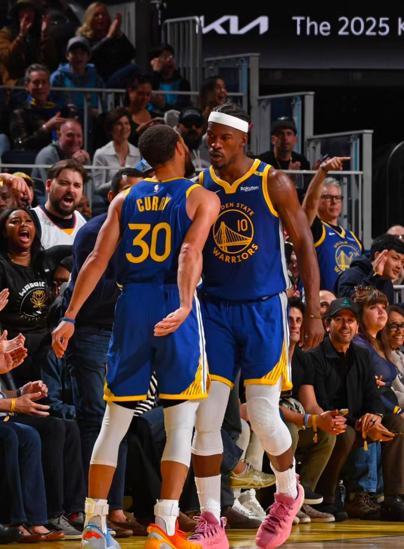 迈阿密热火发布备战花絮,赛前完成体检,NBA常规赛任务艰巨,阵容厚度经受考验的简单介绍 迈阿密热火发布备战花絮,赛前完成体检,NBA常规赛任务艰巨,阵容厚度经受考验的简单介绍