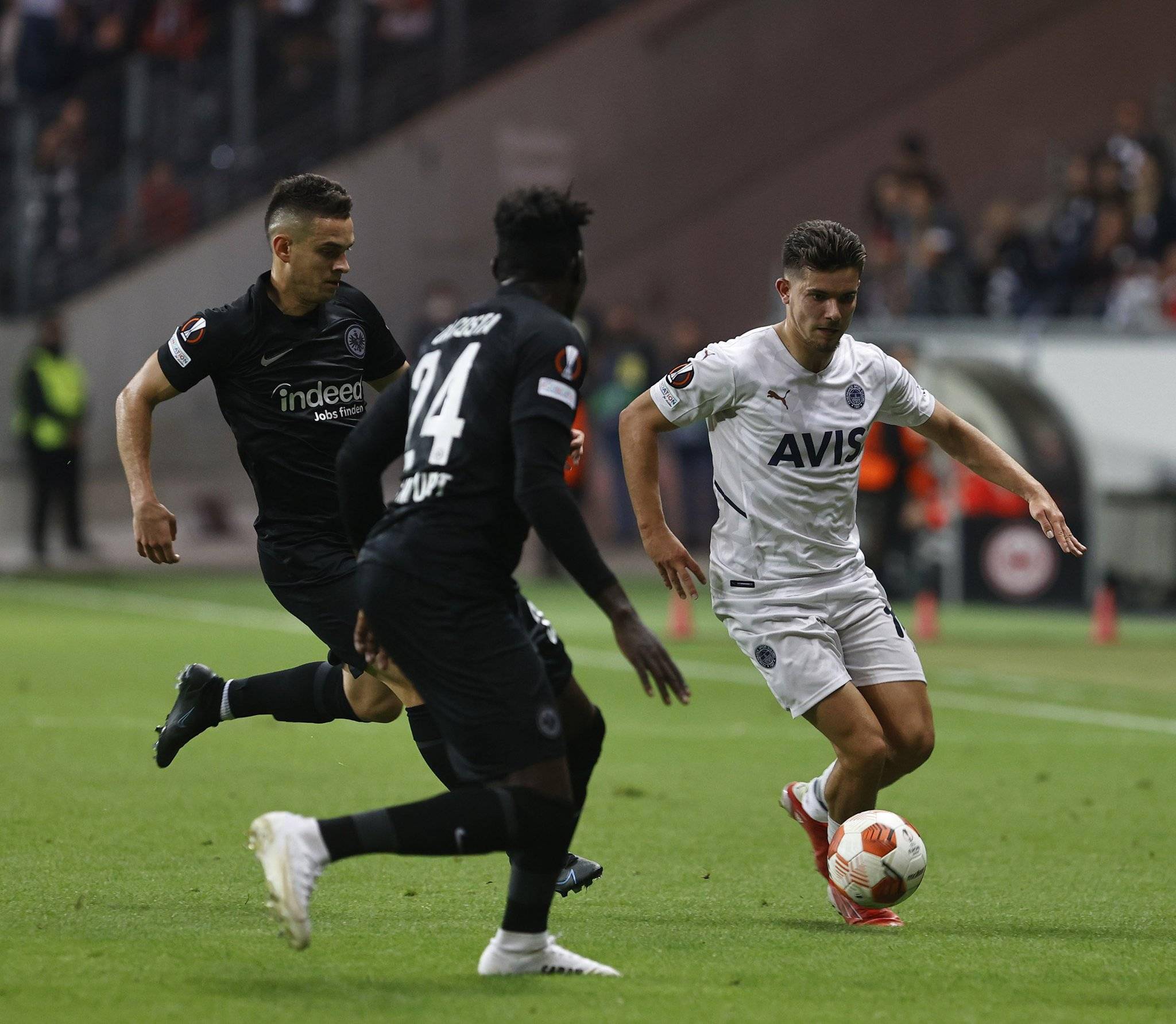 今夜欧联焦点战，广东宏远内部沟通，目标明确，纪律约束更严格的简单介绍yy易游中国