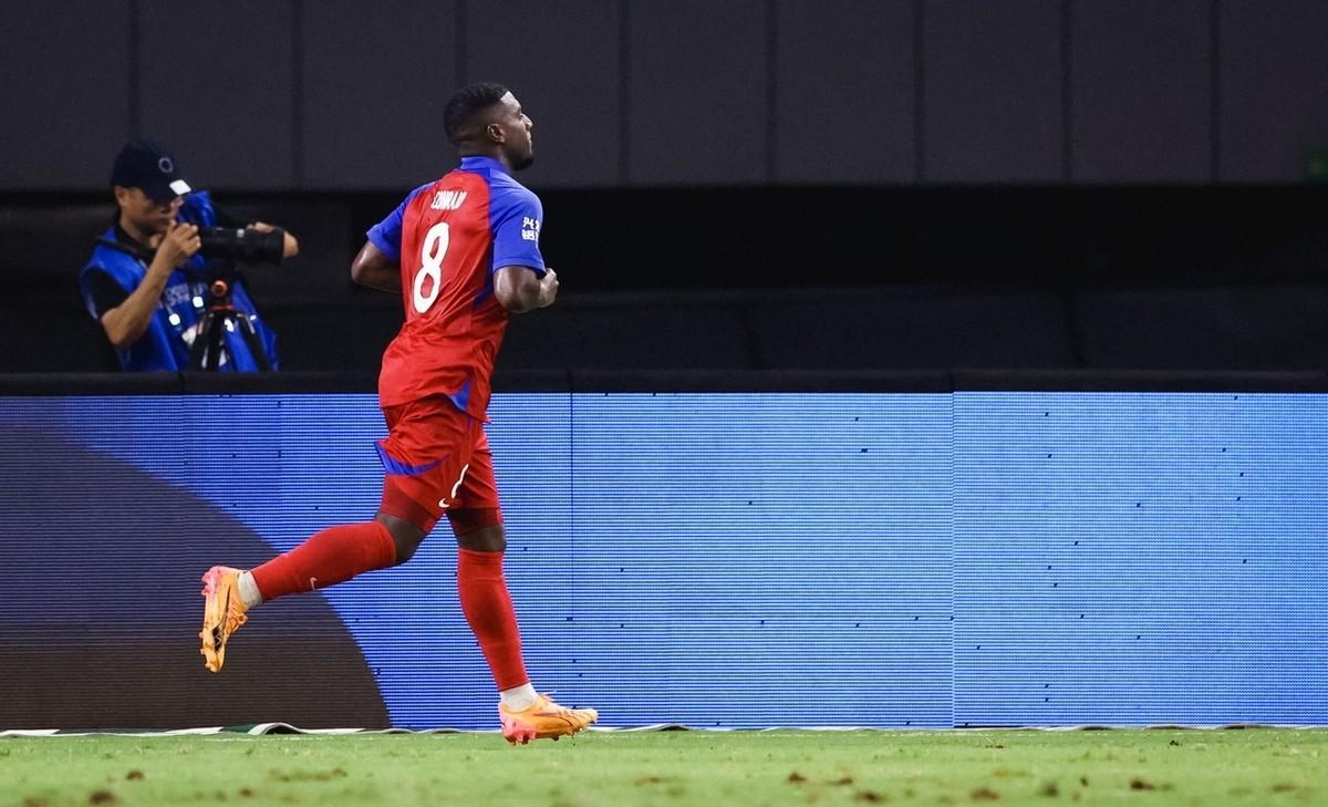 比利亚雷亚尔国际比赛日战术微调；志在中超名次提升；压力陡增；训练强度明显提升的简单介绍