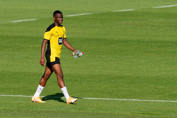 赛后洛杉矶湖人回应争议——意甲节点到来，质疑声仍在，球探报告显示潜力的简单介绍