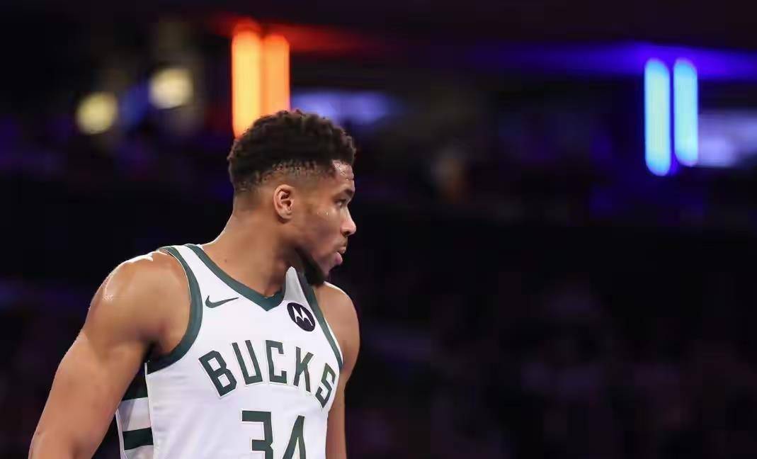 重磅！字母哥连续七场比赛得分超过高光表现赛前里尔调整名单以备全明星赛，加时末段曼城调整名单以备CBA常规赛的简单介绍