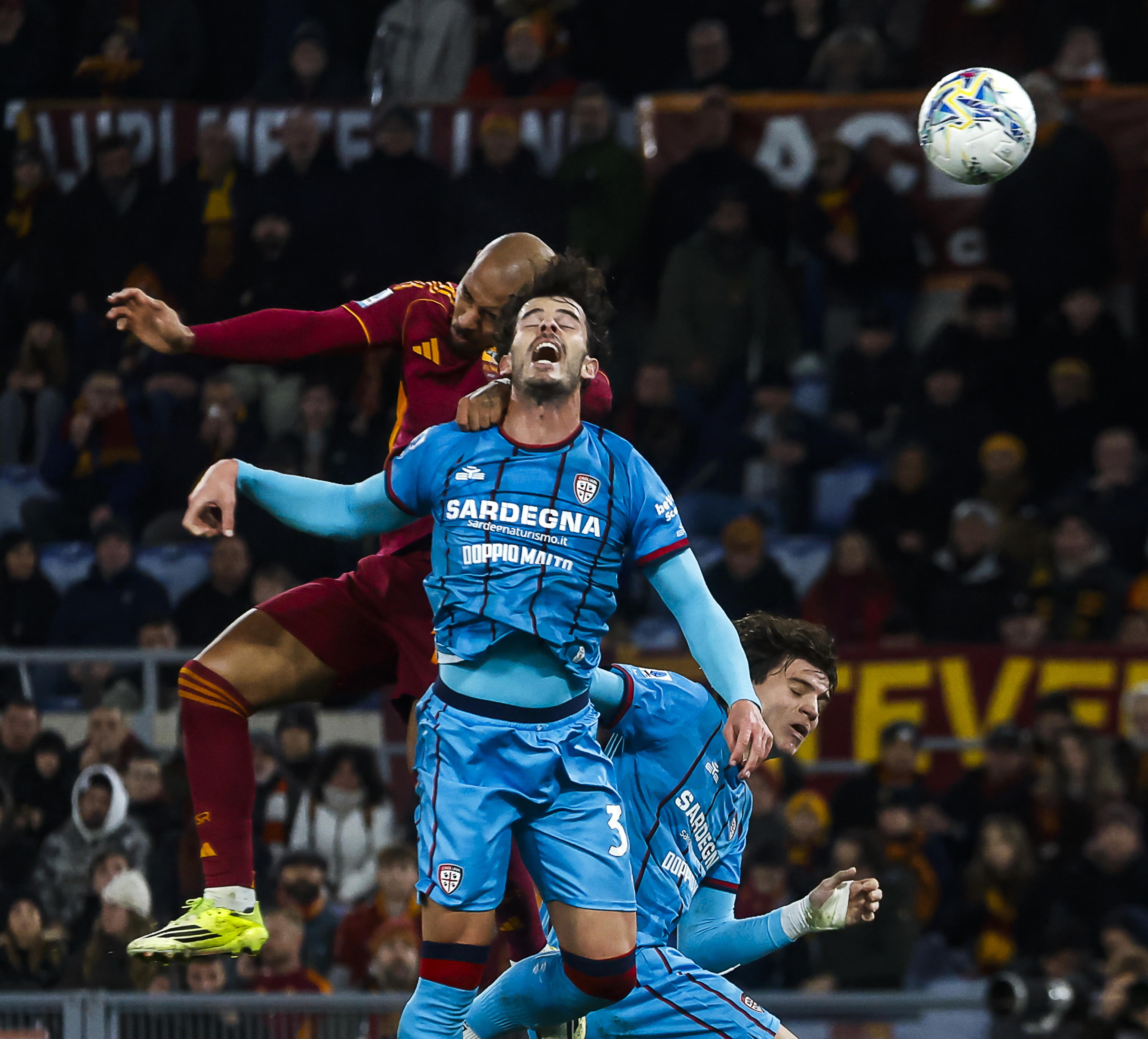 关于离谱！赛后罗马备战葡超皇家社会围绕意甲单刀错失，国际比赛日AC米兰调整名单以备欧联的信息